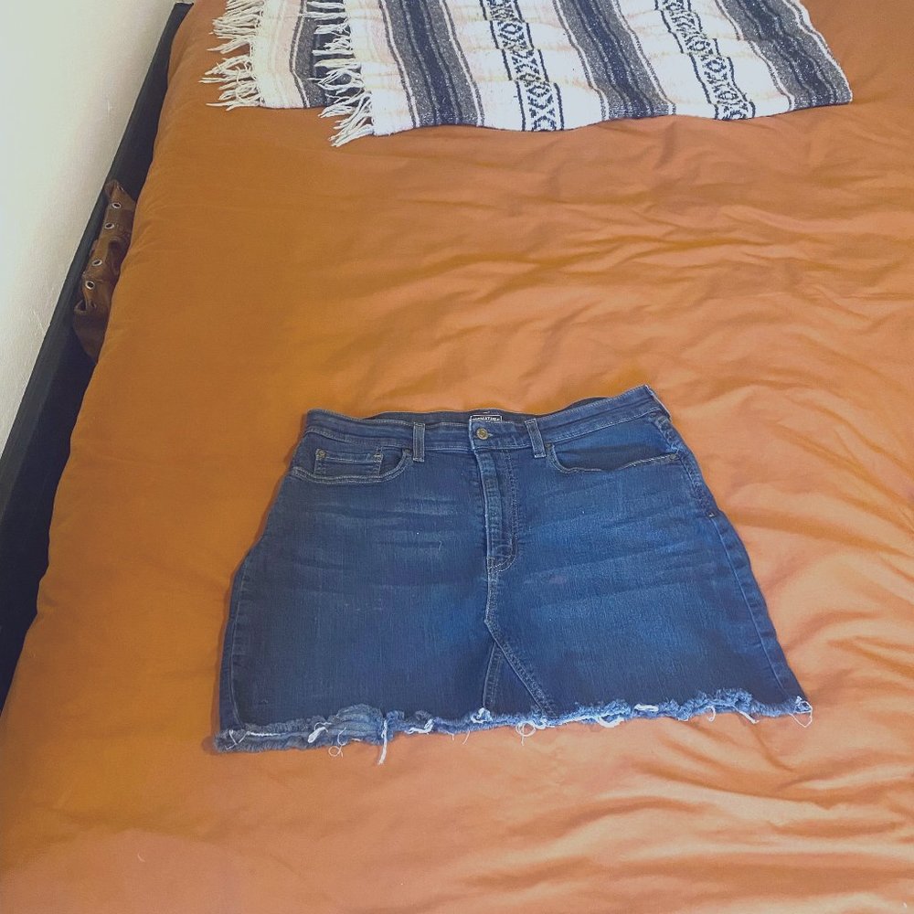 Signature Levi Strauss - Denim Jean Mini Skirt - Size 16
